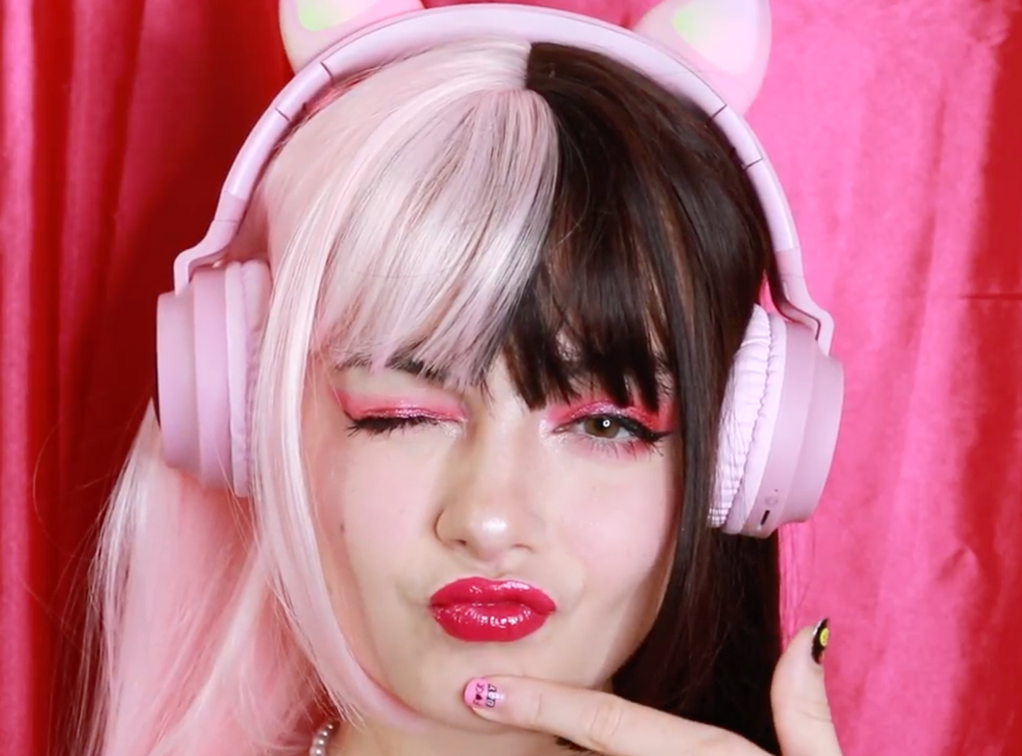 Black Pink E-girl Split long wig, women wig with cap, fashion hair, split hair wig