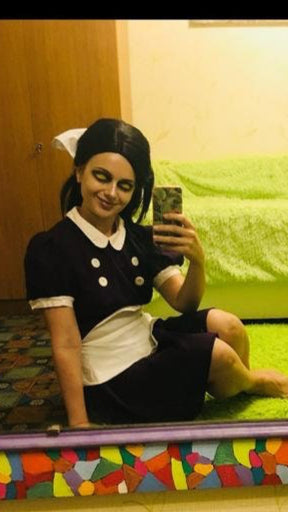Bioshock little sister cosplay ,women cosplay, bioshock game, preppy dress with collar